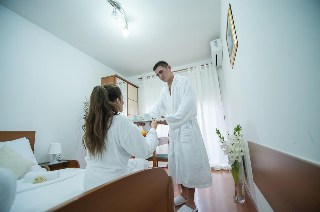 Gec Hotell Zaprešić Rum bild