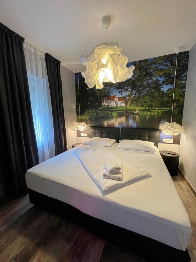 Gec Hotell Zaprešić Exteriör bild