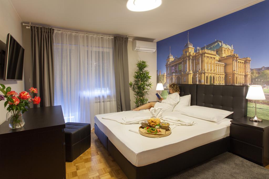 Gec Hotell Zaprešić Exteriör bild